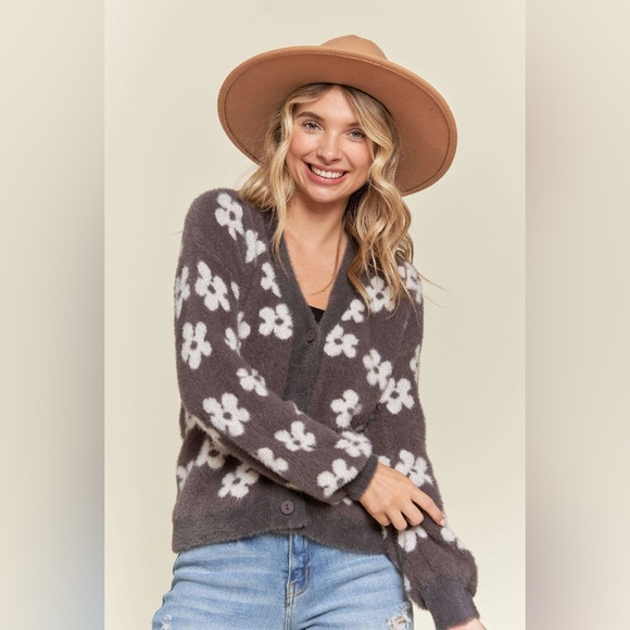 Sweaters - NWT Boutique Mae Charcoal Fuzzy Floral Cropped Cardigan Sweater